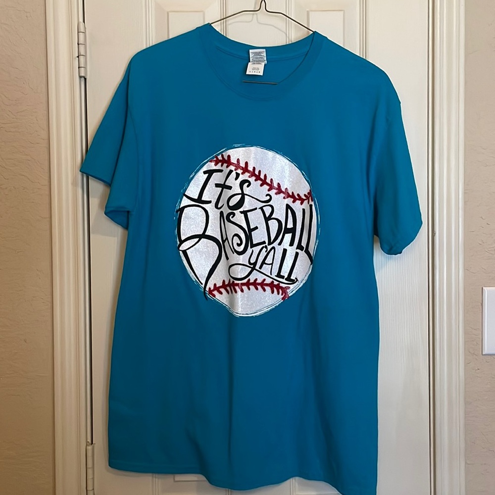 Women’s Gildan Baseball T-shirt Size Large